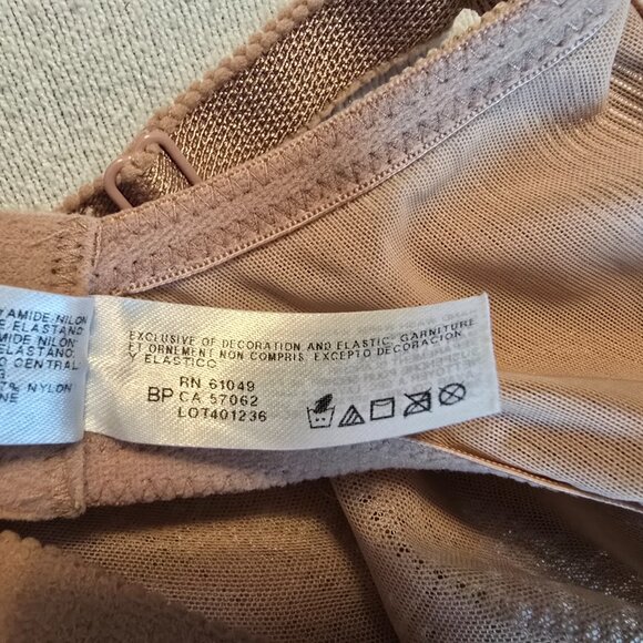 Wacoal Womens Nude Tan Minimizer 38DD Visual Effects Like New Bra #857210 Pretty - Picture 13 of 14